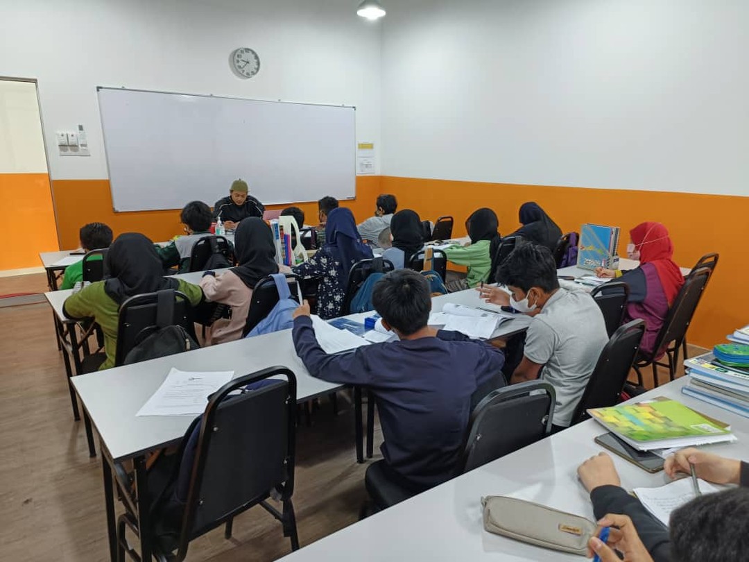 Students attending a Cambridge curriculum enrichment class at a learning center in Cyberjaya